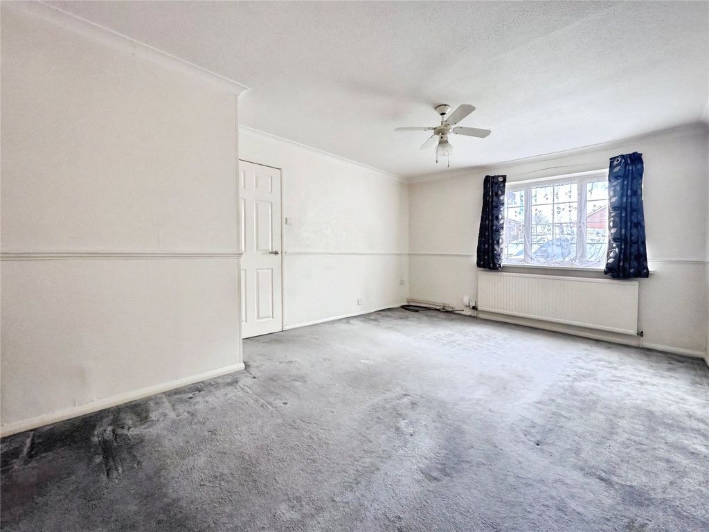 Property photo 3 of 15 Picture No. 04