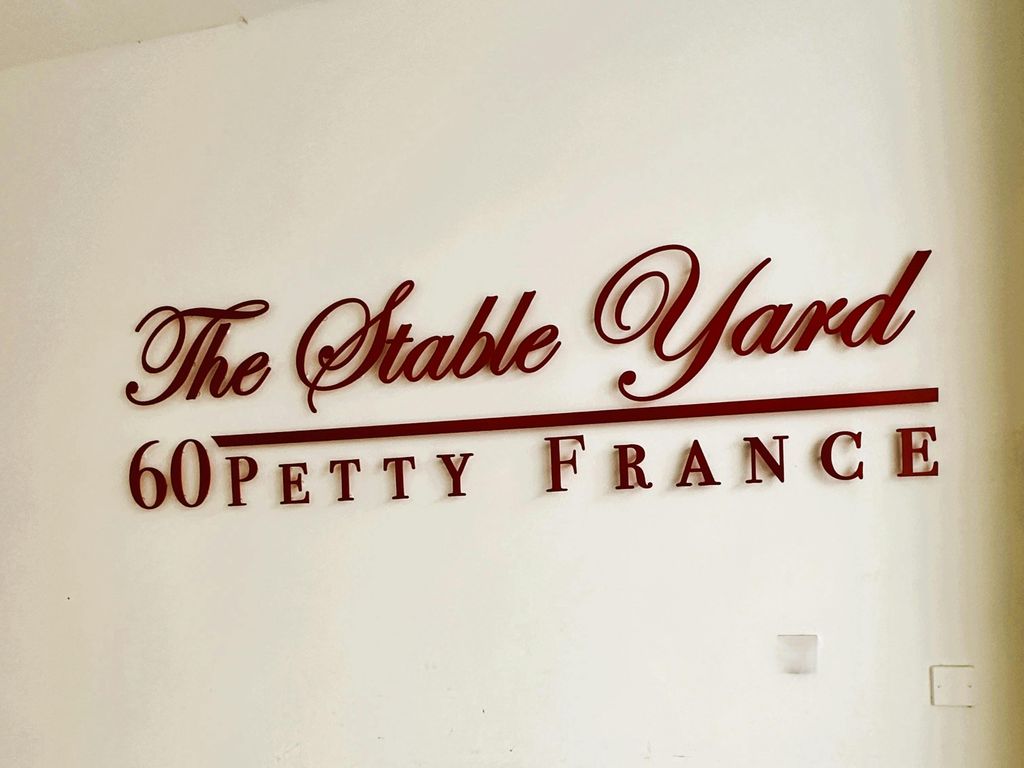 Property photo 3 of 7 60 Petty France, London Sw1H 9EU - Signage.Jpg.Jpeg
