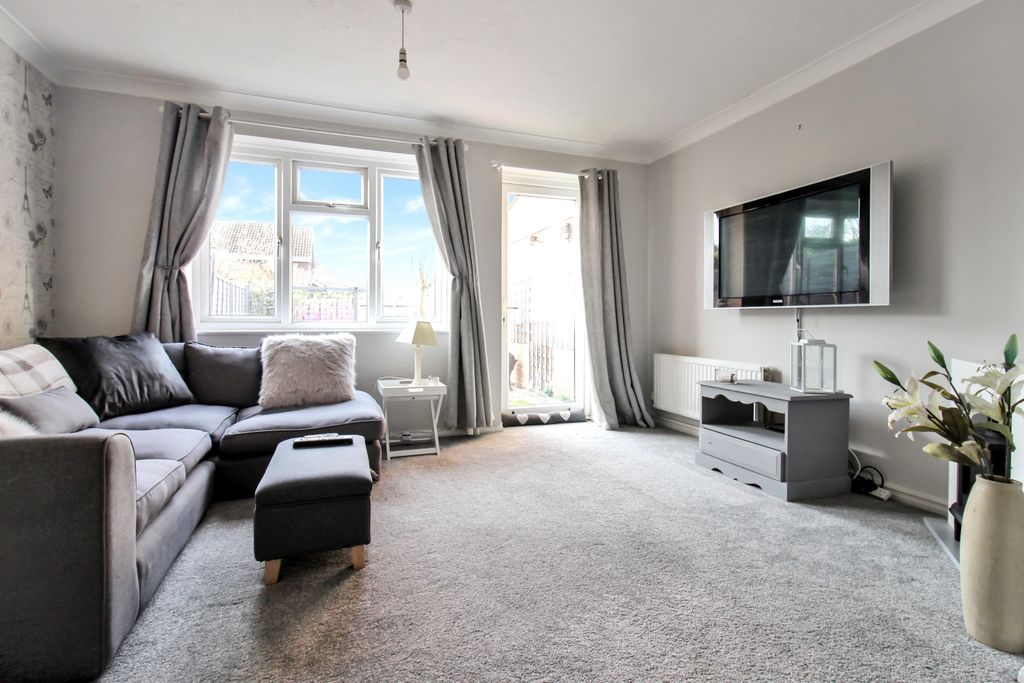 Property photo 2 of 10 Img_5895