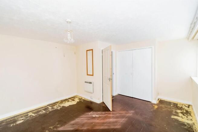 Property photo 2 of 13 Image
