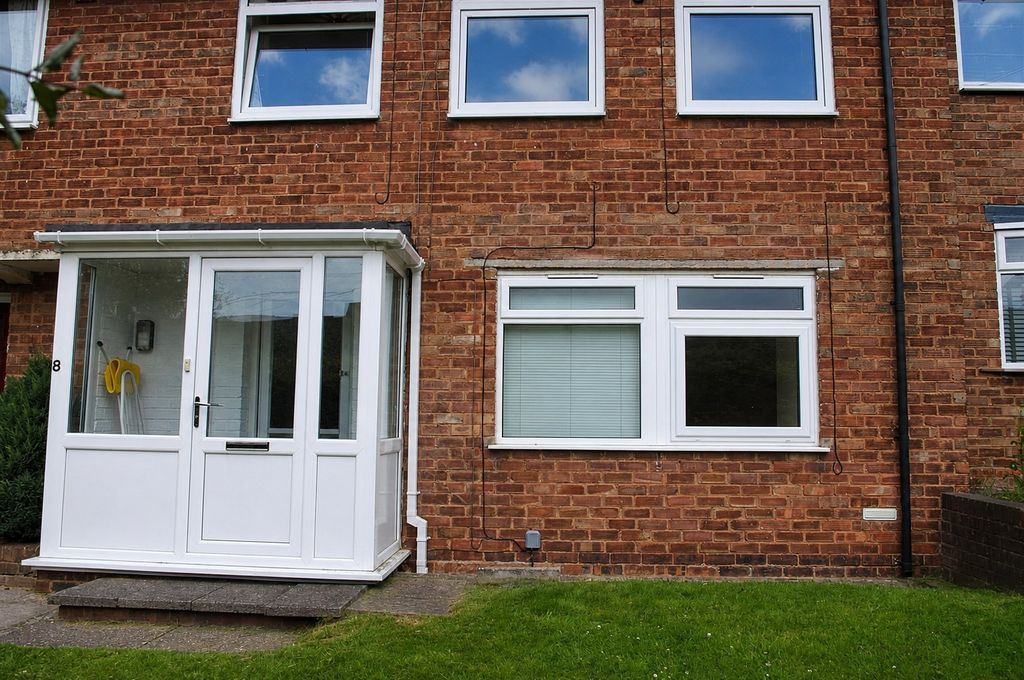 Property photo 1 of 11 Front