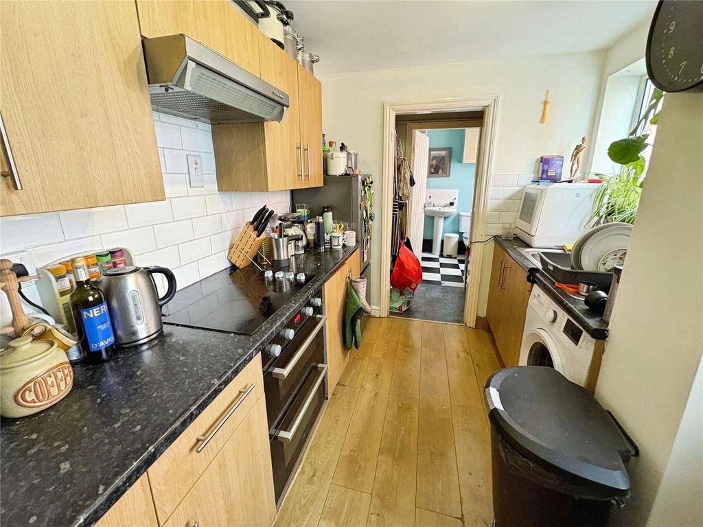 Property photo 3 of 13 Kitchen