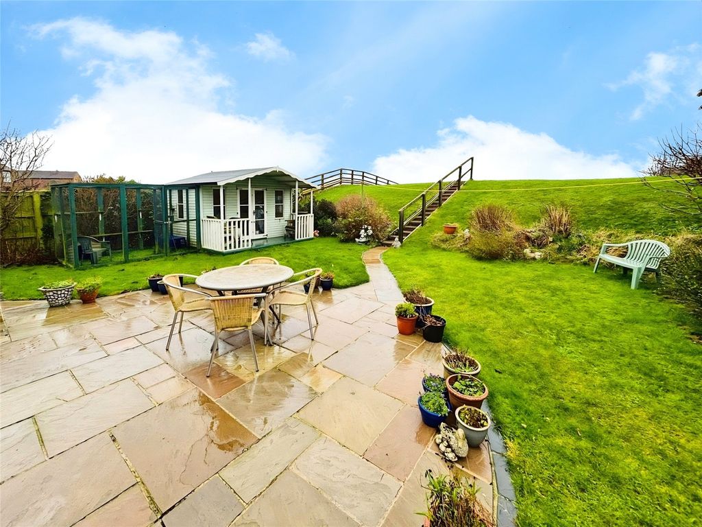 Property photo 2 of 23 Back Garden