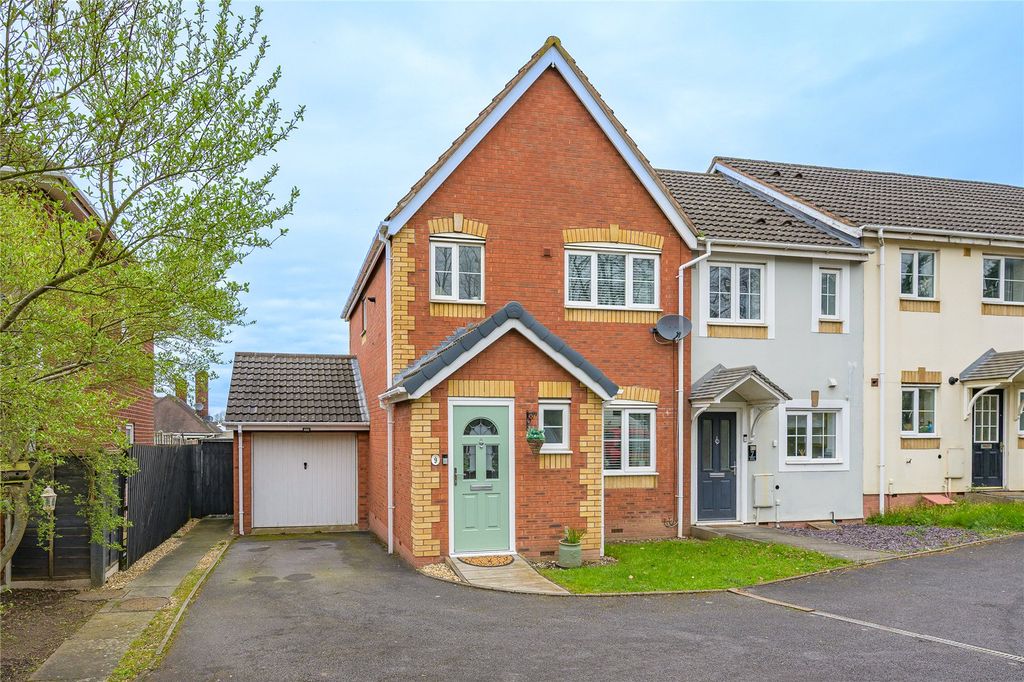 Property photo 1 of 26 Picture No. 16