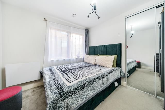 Property photo 3 of 19 Bedroom