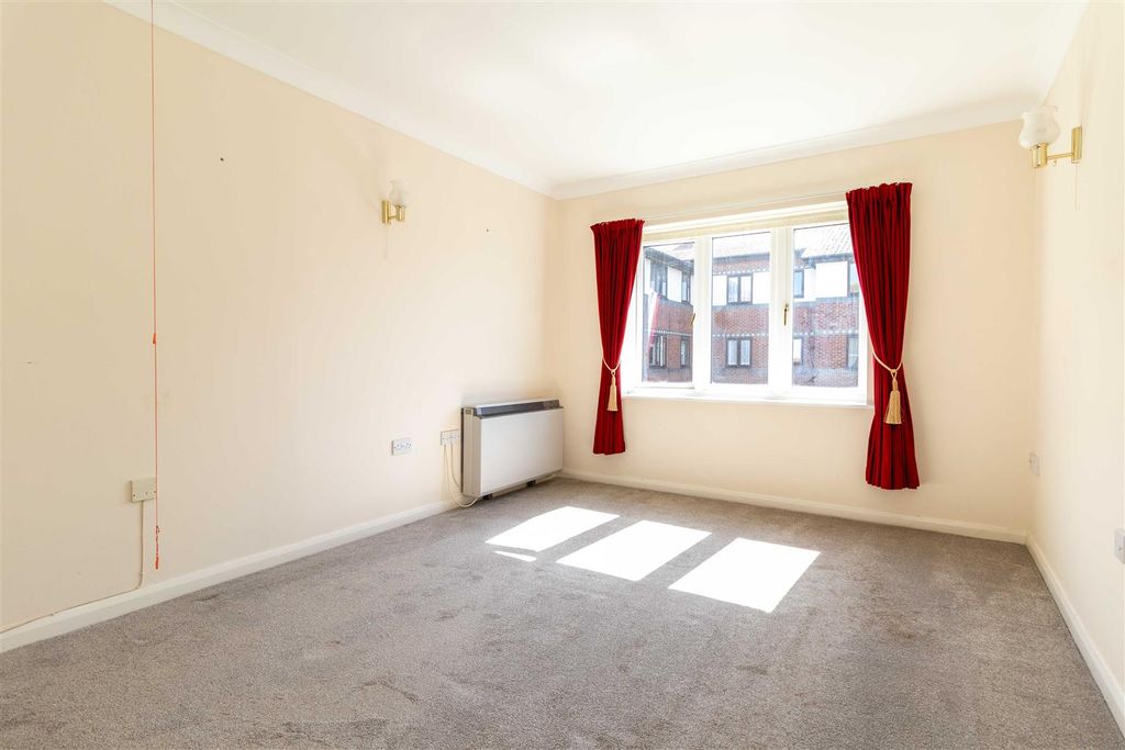 Property photo 2 of 10 Btc-09.Jpg