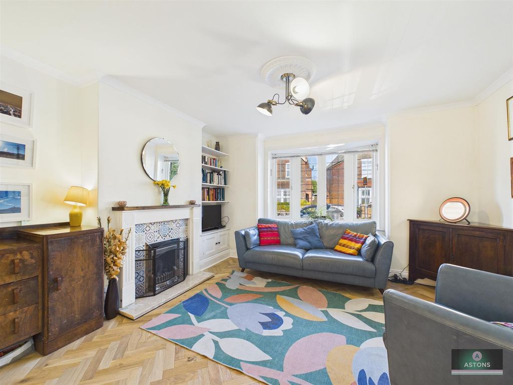 Property photo 3 of 23 Cam02067G0-Pr0207-Still001.Jpg