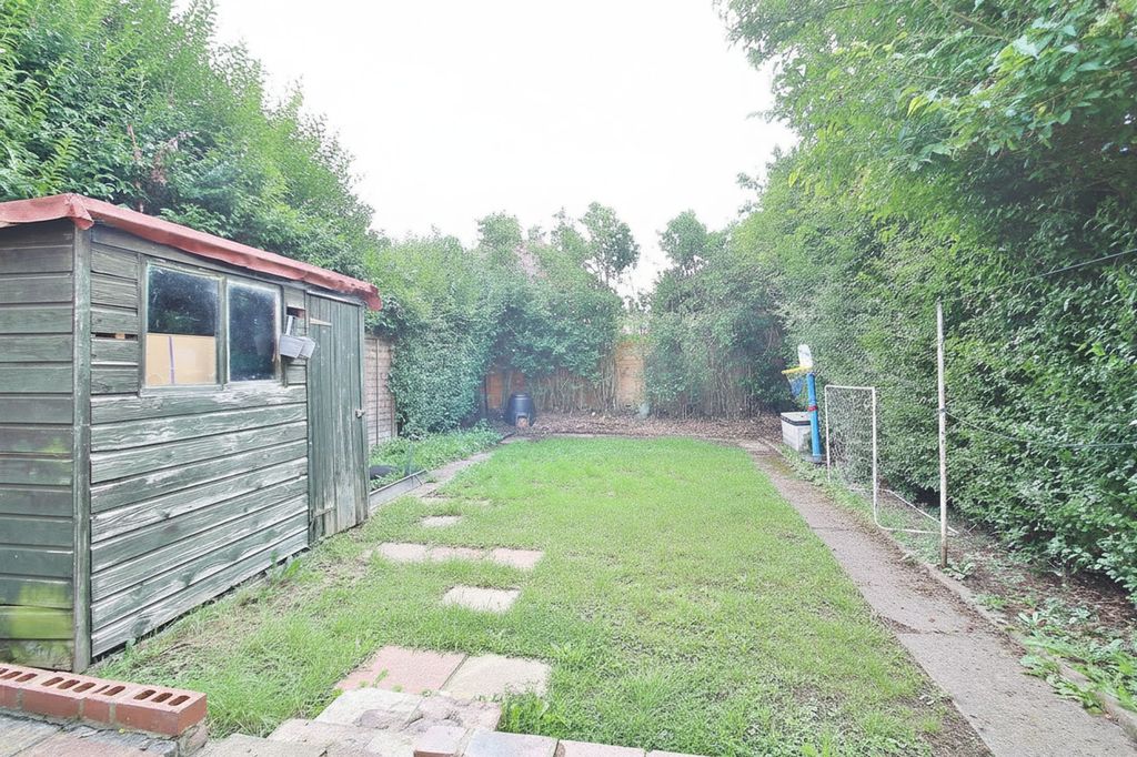 Property photo 3 of 9