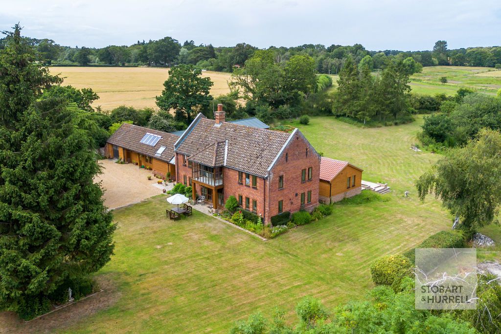 Property photo 1 of 55 Side Aerial