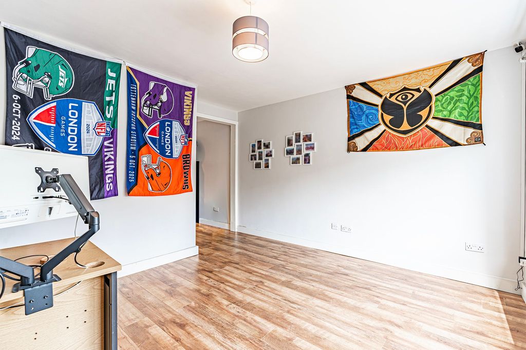 Property photo 3 of 29