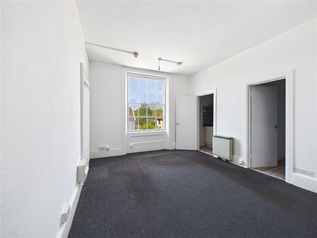 Property photo 3 of 5 Picture No. 03