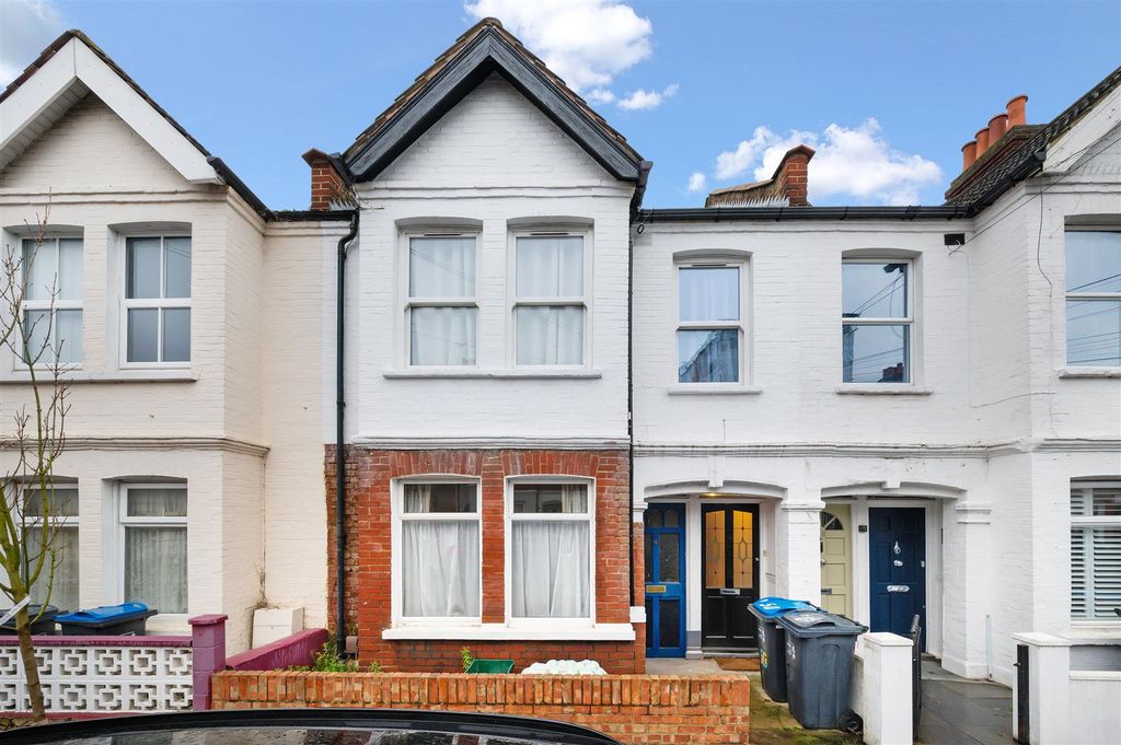 Property photo 1 of 11