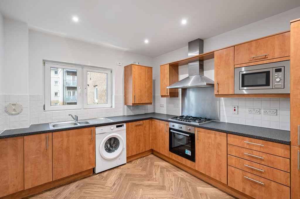 Property photo 2 of 15 46 Hawk Brae 13