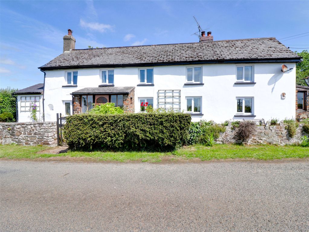 Property photo 2 of 19 Picture No. 09