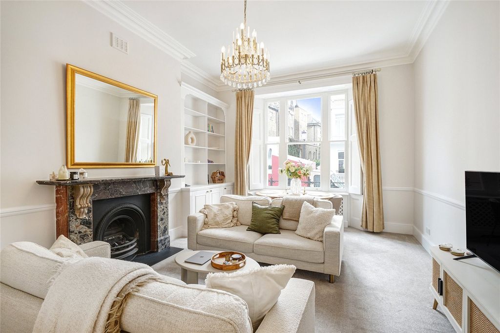 Property photo 1 of 12 Reception Room