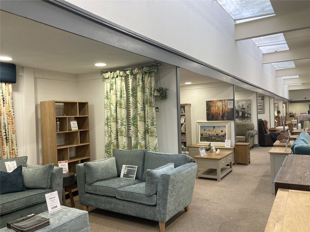 Property photo 3 of 9 Picture 3