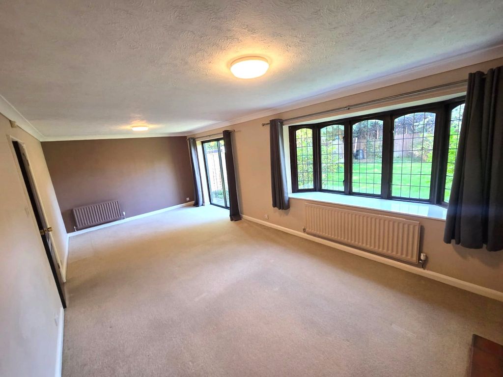 Property photo 3 of 12 Picture No. 26