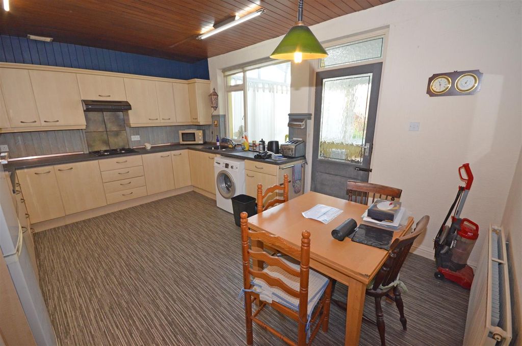 Property photo 3 of 22 01B.Jpg