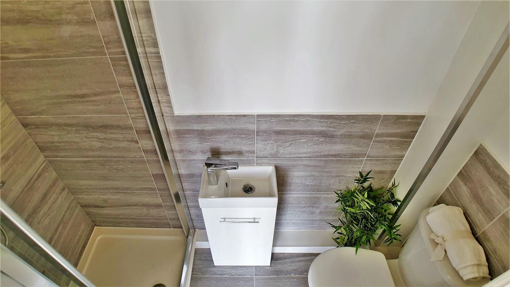 Property photo 3 of 12 7.Jpg