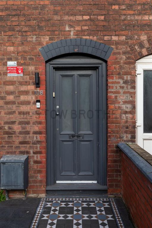 Property photo 1 of 29