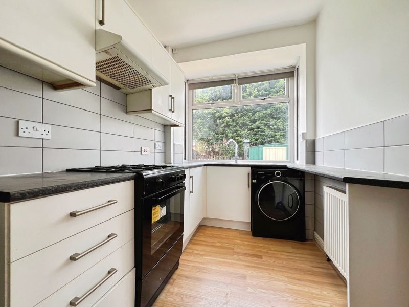 Property photo 3 of 13 Kitchen