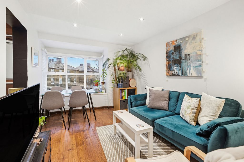 Property photo 1 of 15 Reception | Dining Area