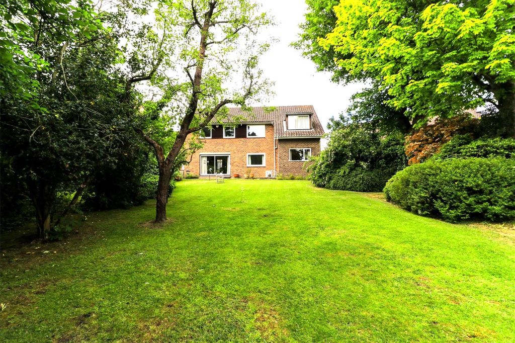 Property photo 2 of 17 Picture No. 22