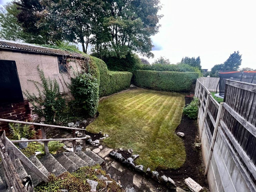 Property photo 2 of 5