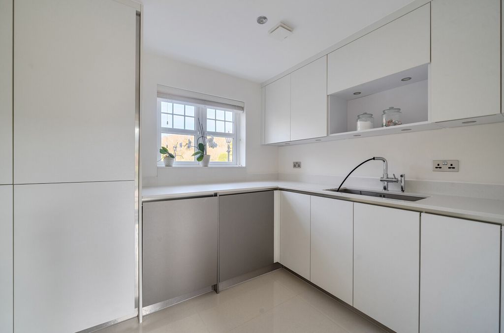 Additional image 35 of 6 bed detached house for saleHeather Lane, Up Nately, Hook RG27