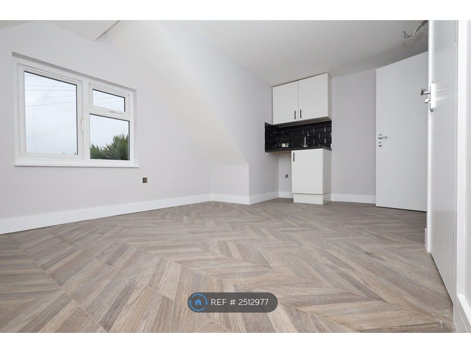 Property photo 3 of 3