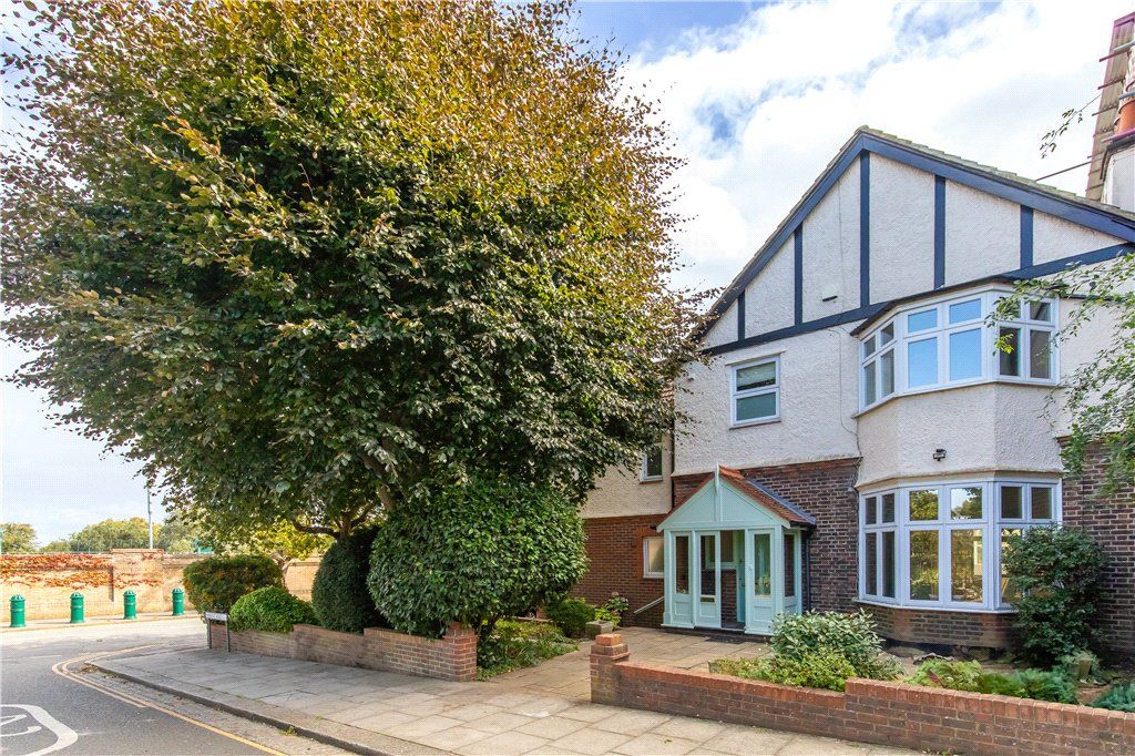 Property photo 1 of 25 Picture No. 60