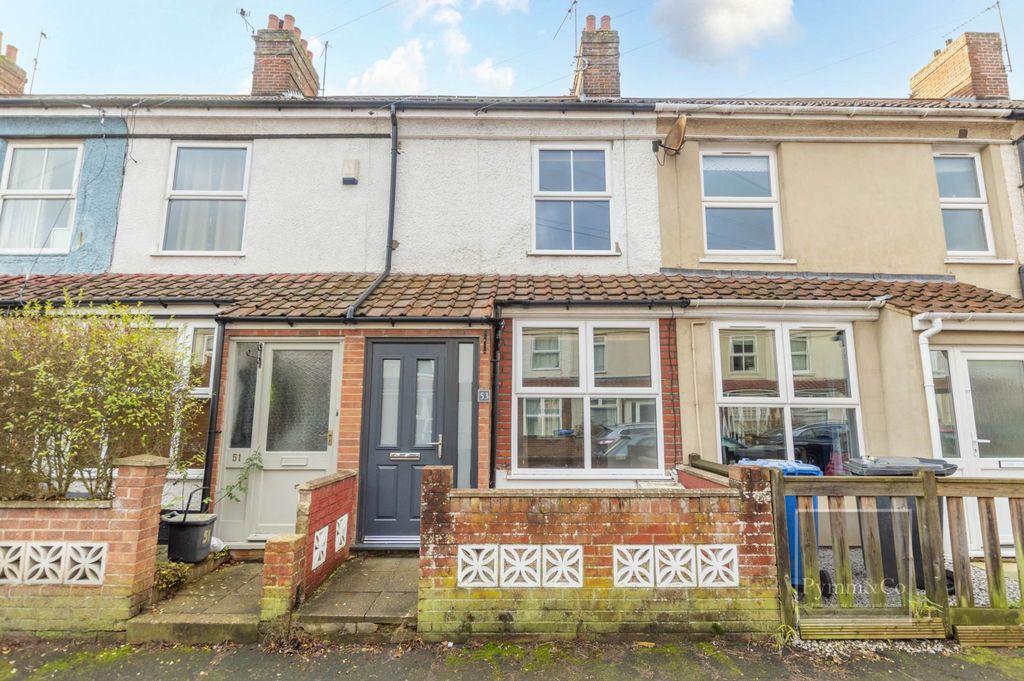 Property photo 1 of 15