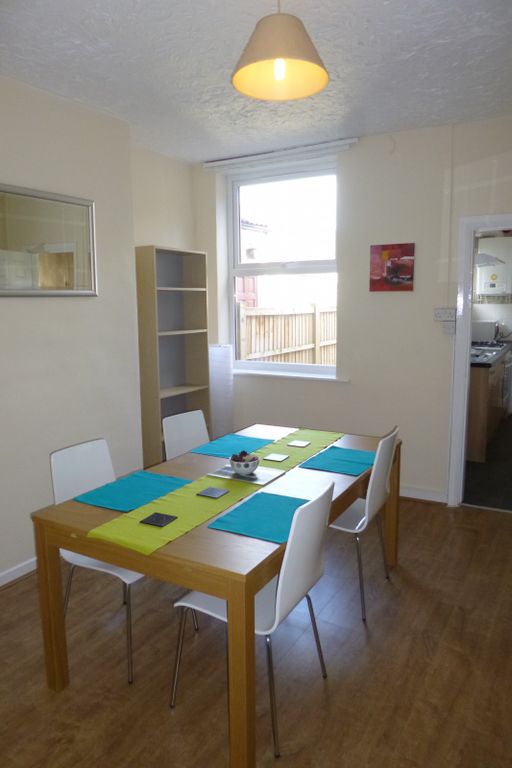 Property photo 2 of 6
