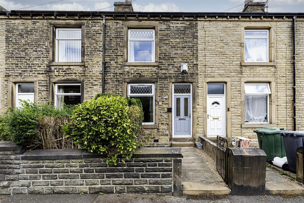 Property photo 1 of 25