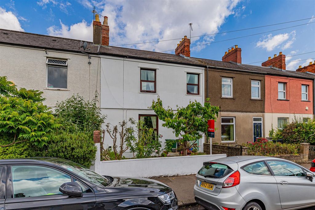 Property photo 1 of 24 Severn Road 78 Ext-1.Jpg