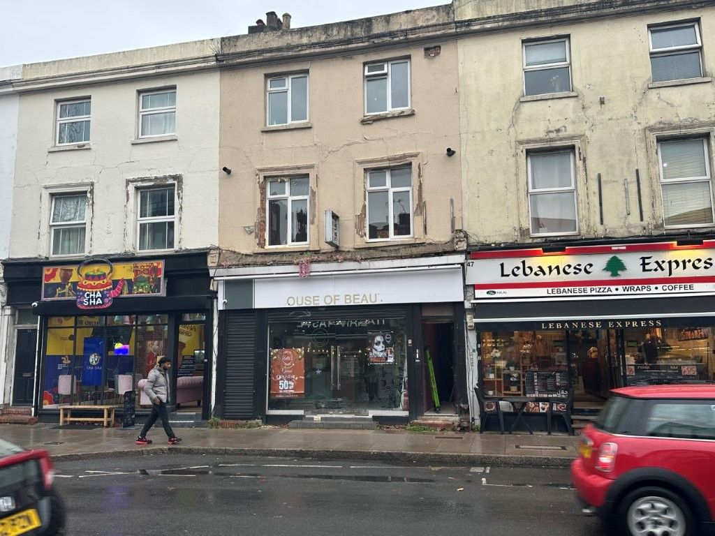 Property photo 1 of 3