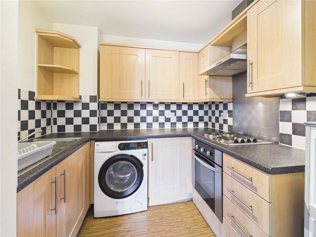 Property photo 3 of 14 Picture No. 09