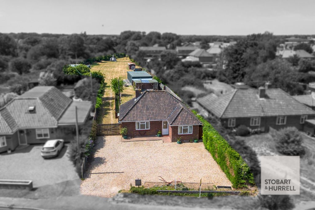Property photo 1 of 31 Aerial Outline
