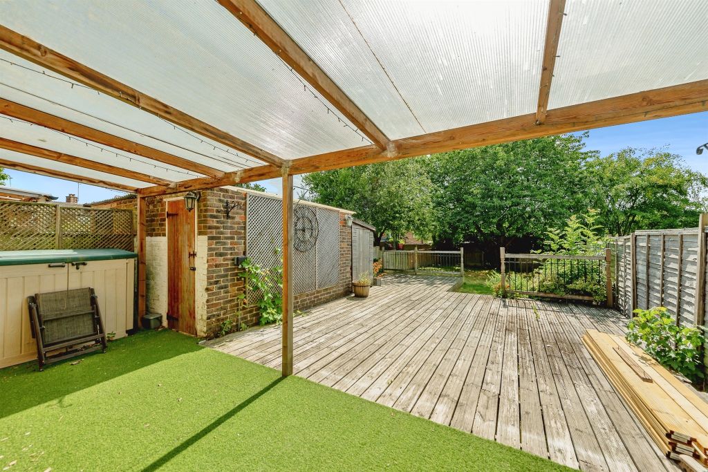 Property photo 2 of 15
