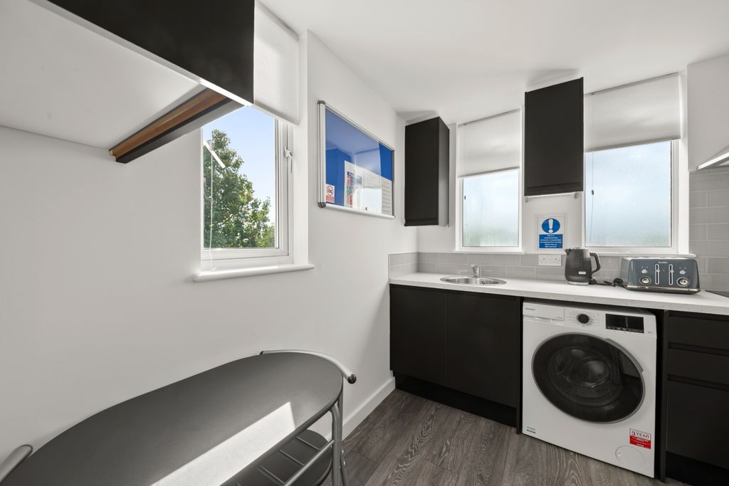 Property photo 2 of 3 Photo 3