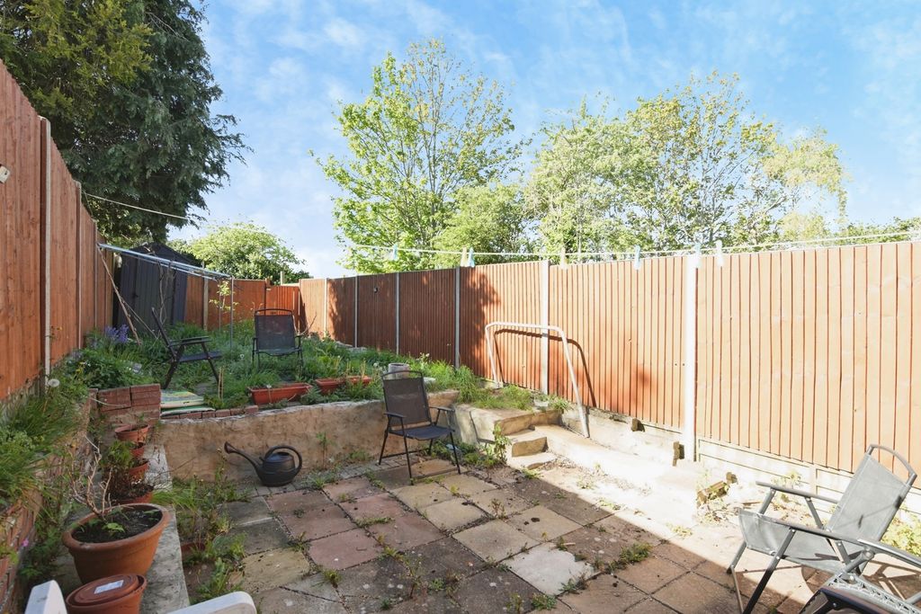 Property photo 2 of 19 Pbox-Img.Jpg