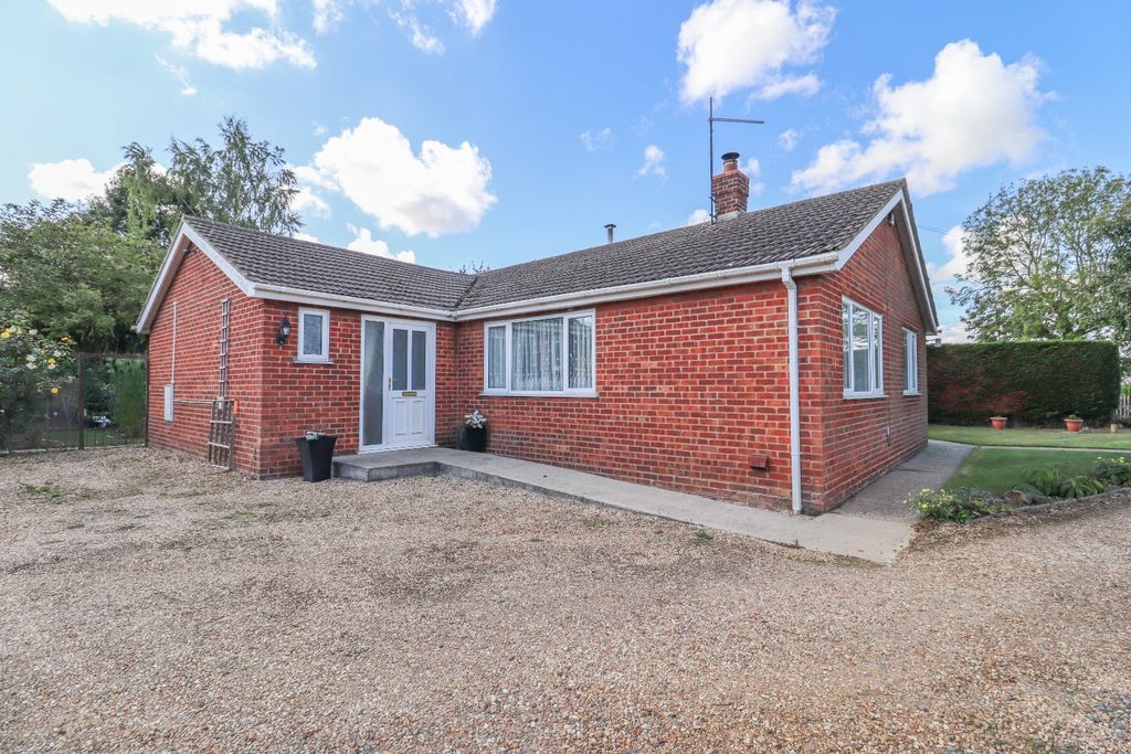 Property photo 1 of 28 4513972