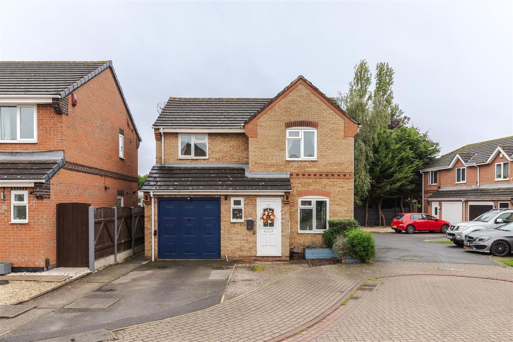 Property photo 1 of 17 Main