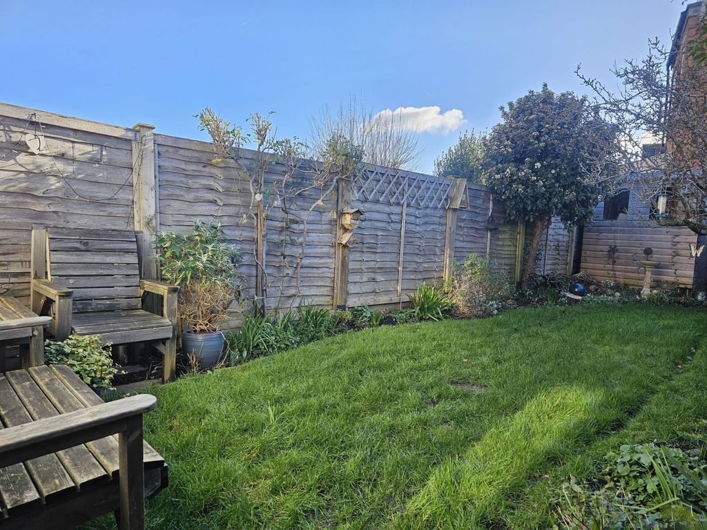 Property photo 2 of 16