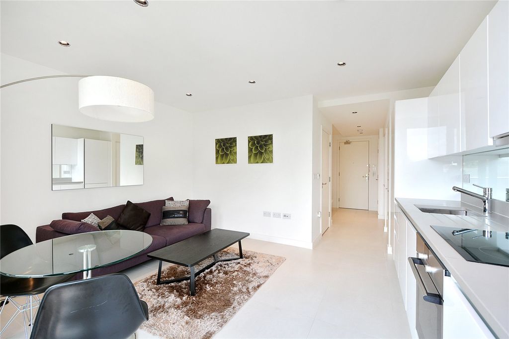 Property photo 1 of 12 Reception