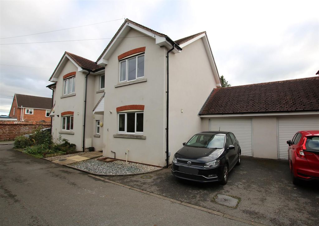 Property photo 1 of 14 Front 2.Jpg