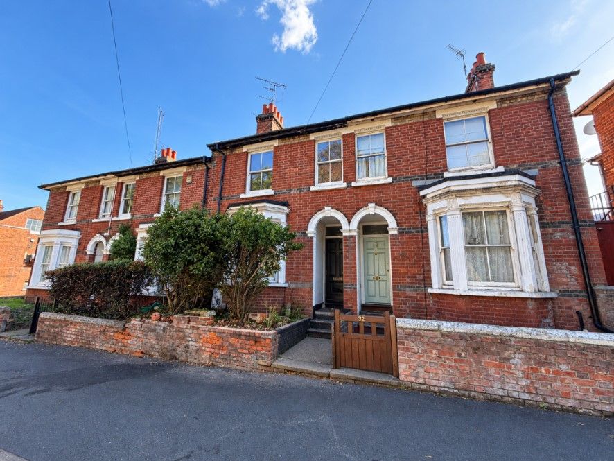 Property photo 1 of 9