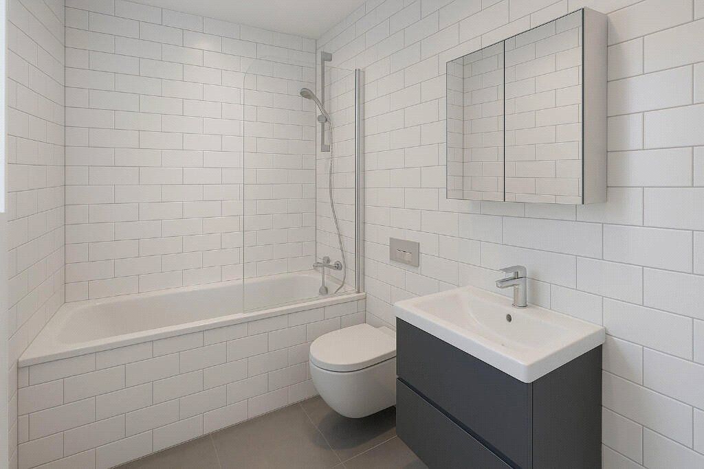 Property photo 3 of 6 Picture No. 02