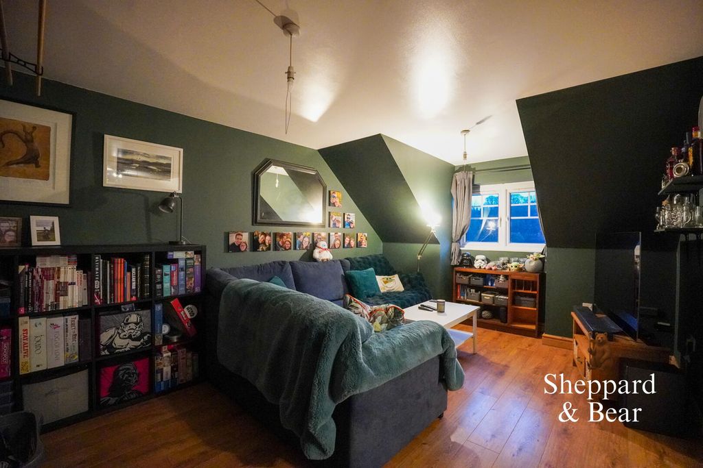 Property photo 2 of 25 Living Room