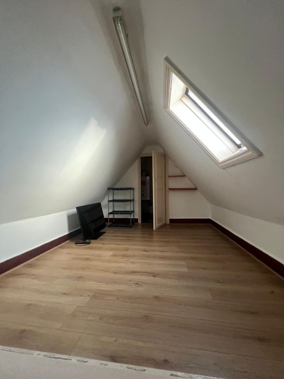 Property photo 2 of 6 Gallery